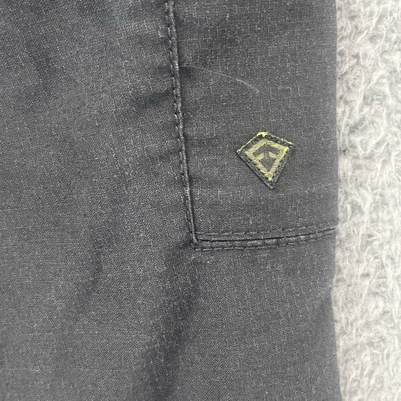 First Tactical V2 Pants Men’s‎ Altered To 34x26 Black Cargo Police Military - Picture 8 of 9